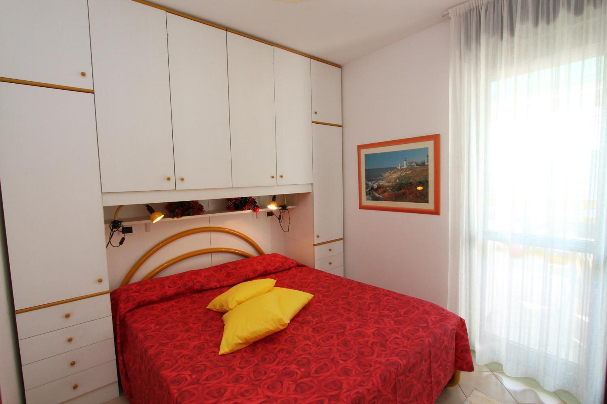 Complesso Solarium Apartment Bibione Exterior photo