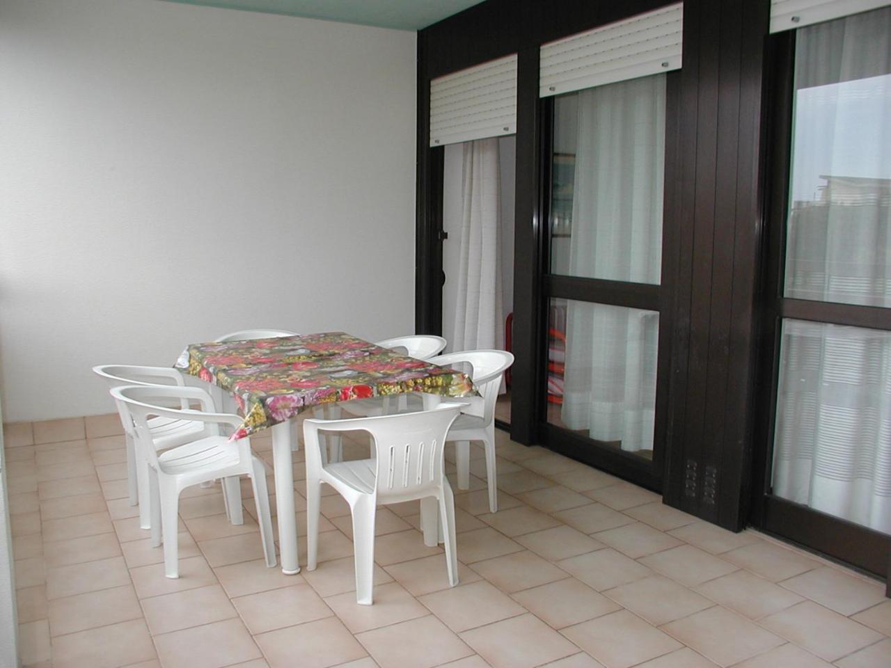 Complesso Solarium Apartment Bibione Exterior photo