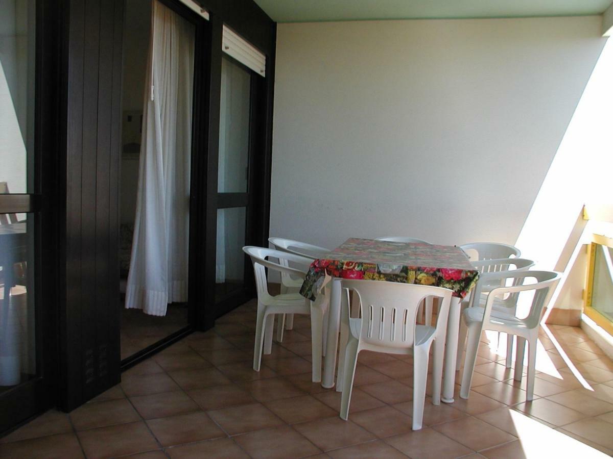 Complesso Solarium Apartment Bibione Exterior photo