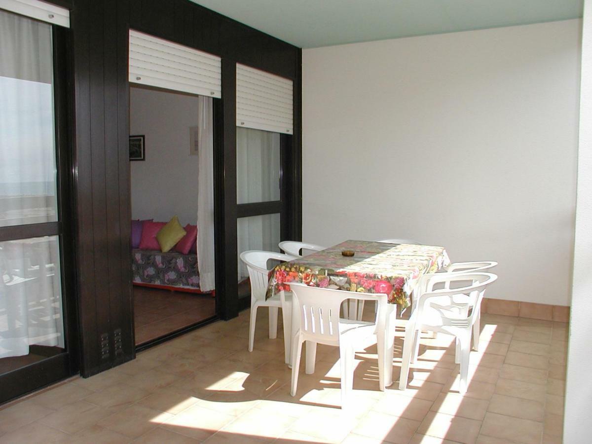 Complesso Solarium Apartment Bibione Exterior photo