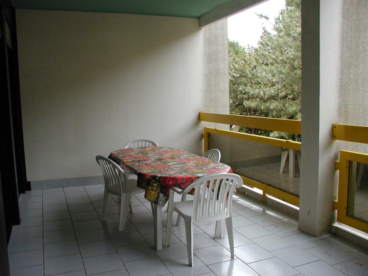 Complesso Solarium Apartment Bibione Exterior photo